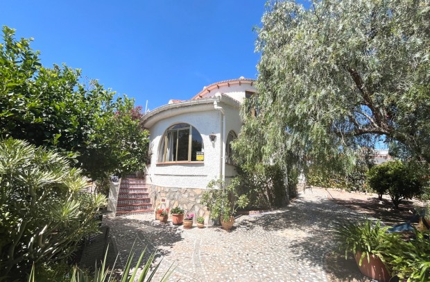 Resale - Villa Detached - Ciudad Quesada