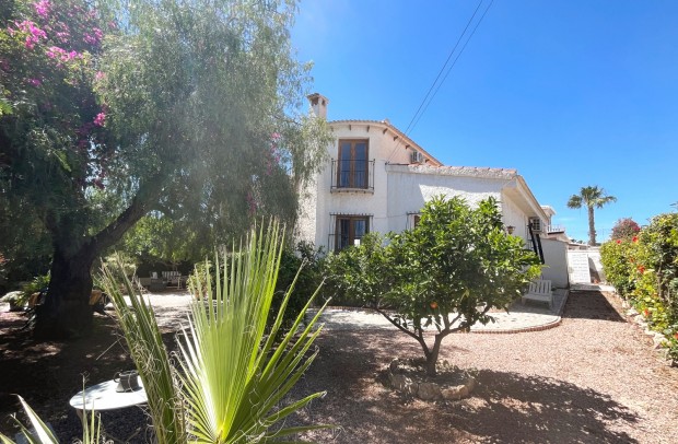 Resale - Villa Detached - Ciudad Quesada