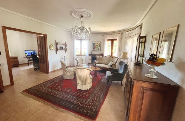 Resale - Villa Detached - Ciudad Quesada