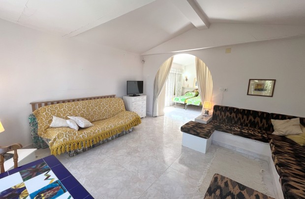 Resale - Villa Detached - Ciudad Quesada