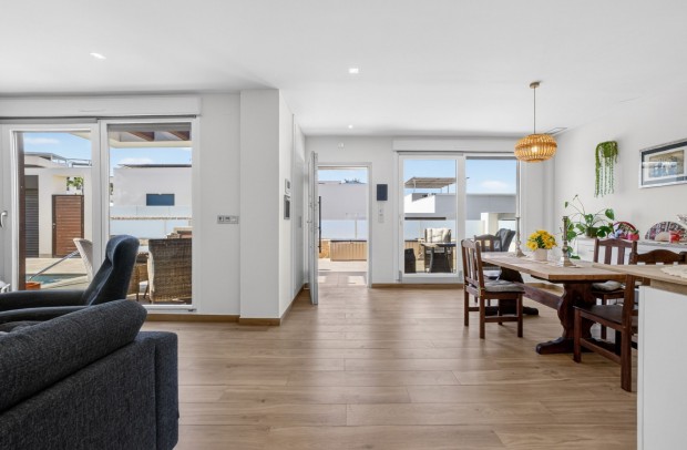 Resale - Villa Detached - Ciudad Quesada - Alicante