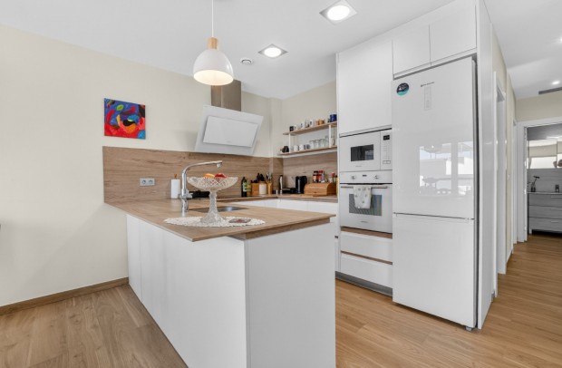 Resale - Villa Detached - Ciudad Quesada - Alicante