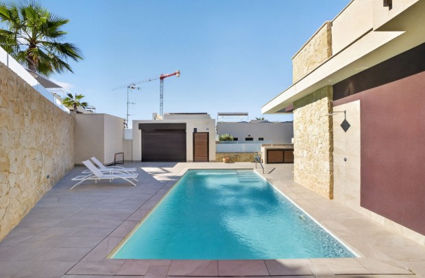 Resale - Villa Detached - Ciudad Quesada - Alicante