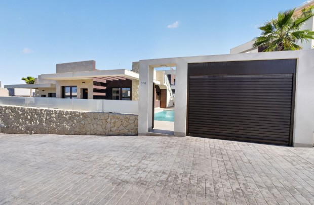 Resale - Villa Detached - Ciudad Quesada - Alicante