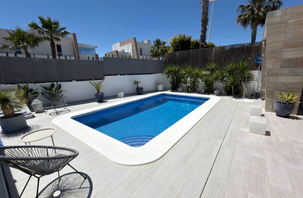Resale - Villa Detached - La Finca Golf - La Finca Golf Resort