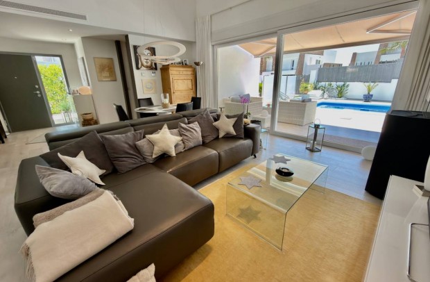 Resale - Villa Detached - La Finca Golf - La Finca Golf Resort