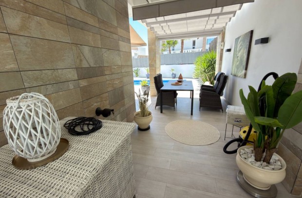 Resale - Villa Detached - La Finca Golf - La Finca Golf Resort