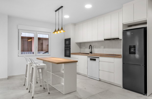 Revente - Apartment - Torrevieja - Playa del Acequion
