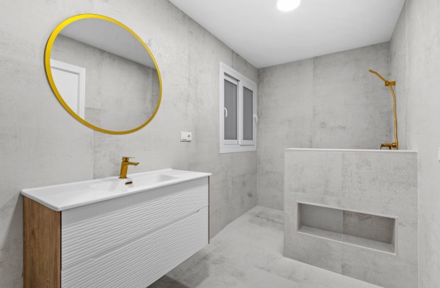 Revente - Apartment - Torrevieja - Playa del Acequion