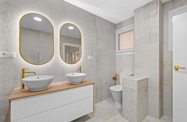 Revente - Apartment - Torrevieja - Playa del Acequion