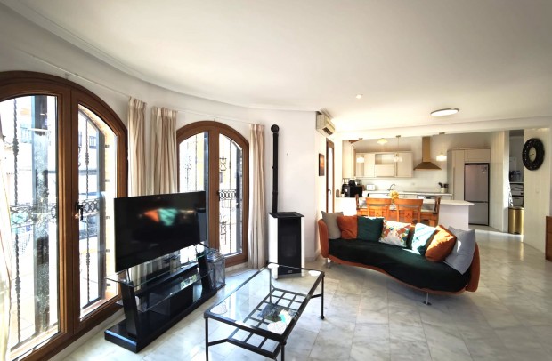 Resale - Villa Detached - Algorfa - La Finca Golf Resort