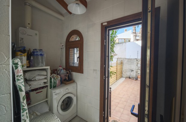 Resale - Villa Detached - Algorfa - La Finca Golf Resort