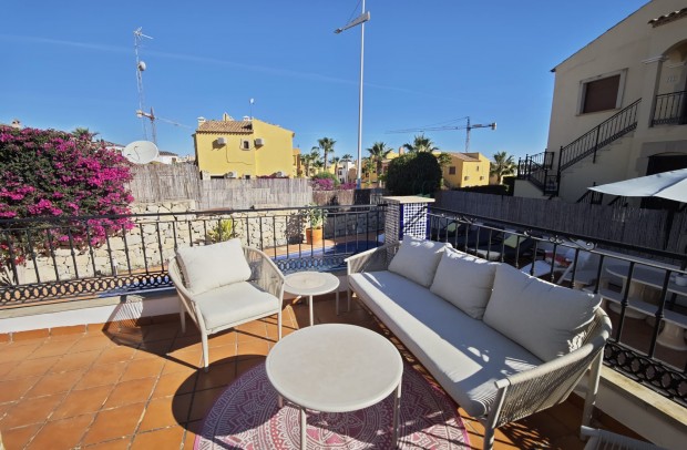 Resale - Villa Detached - Algorfa - La Finca Golf Resort