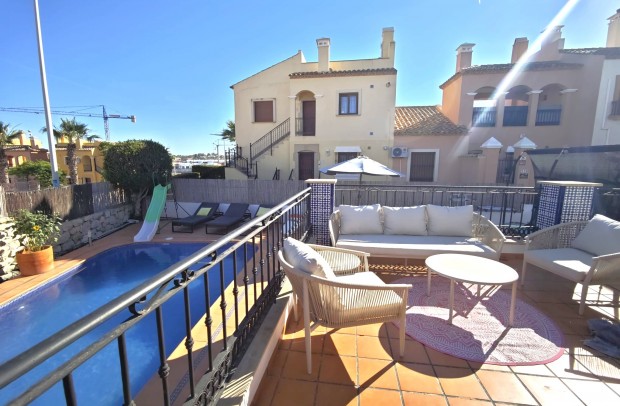 Resale - Villa Detached - Algorfa - La Finca Golf Resort