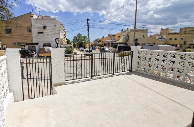 Resale - Townhouse - San Fulgencio - Urb. La Marina