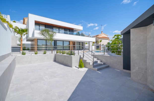 Resale - Villa Detached - Ciudad Quesada - La Marquesa Golf