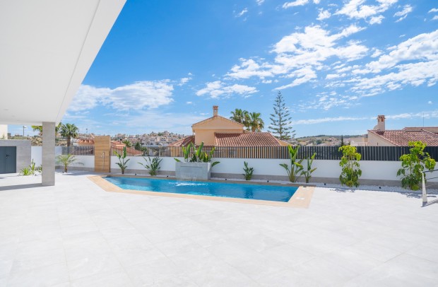Resale - Villa Detached - Ciudad Quesada - La Marquesa Golf