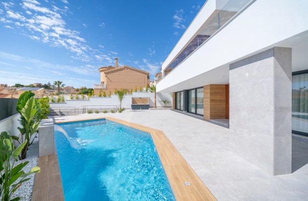 Resale - Villa Detached - Ciudad Quesada - La Marquesa Golf