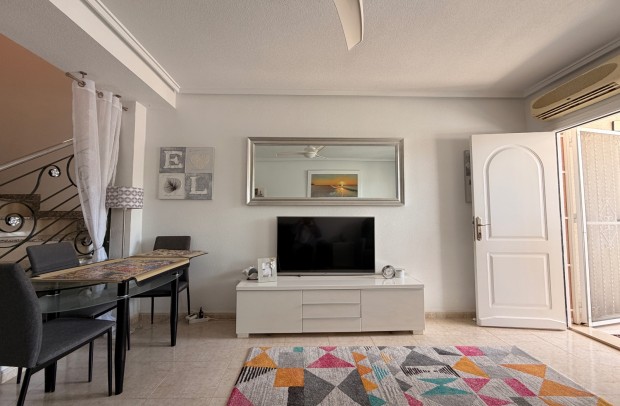 Resale - Townhouse - Ciudad Quesada - Doña pepa