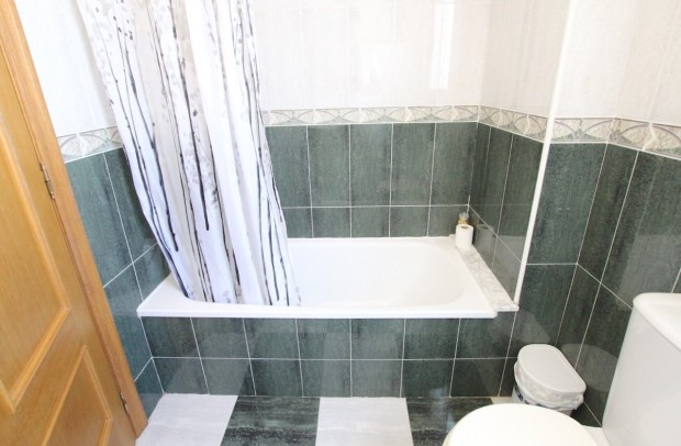 Resale - Townhouse - Los Palacios