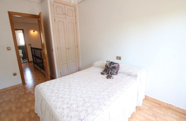 Resale - Townhouse - Los Palacios