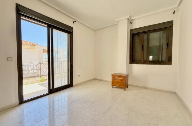 Resale - Semi-Detached - Ciudad Quesada