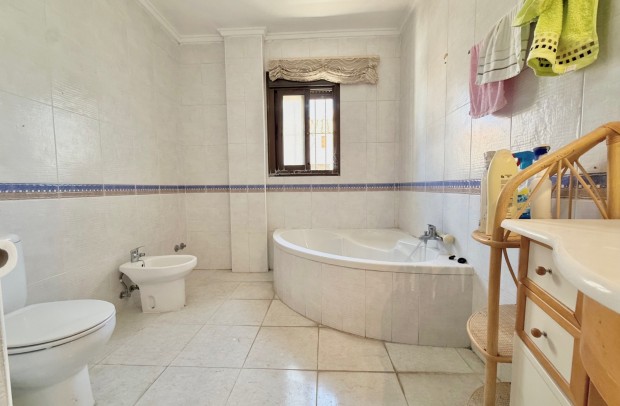 Resale - Semi-Detached - Ciudad Quesada