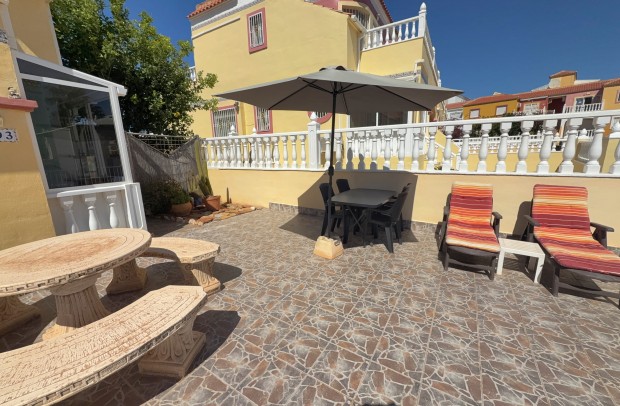 Resale - Semi-Detached - Cabo Roig