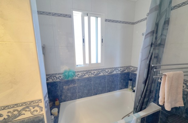 Resale - Semi-Detached - Cabo Roig