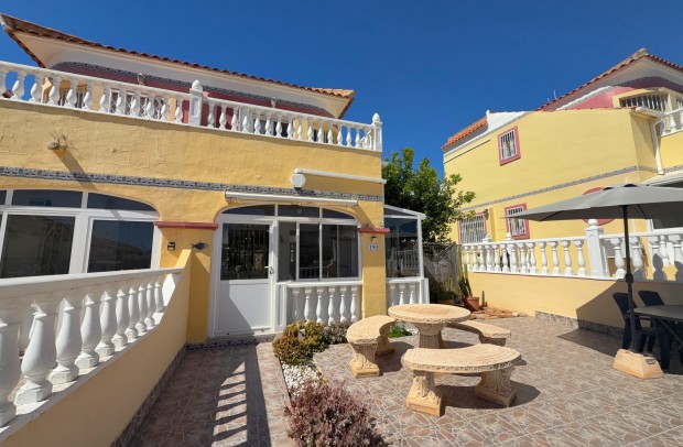 Resale - Semi-Detached - Cabo Roig