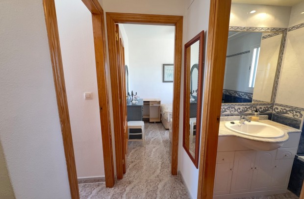 Resale - Semi-Detached - Cabo Roig