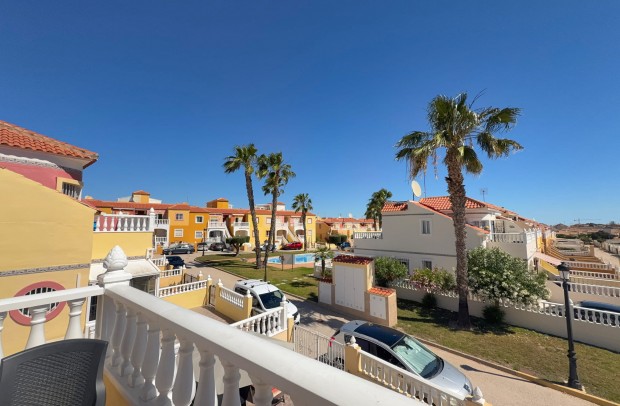 Resale - Semi-Detached - Cabo Roig