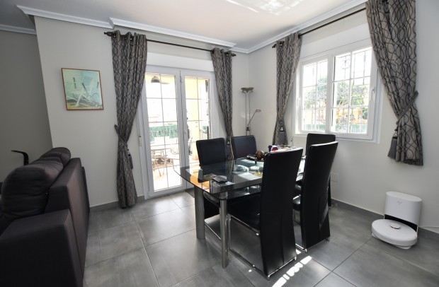 Resale - Villa Detached - Orihuela Costa - Los Dolses