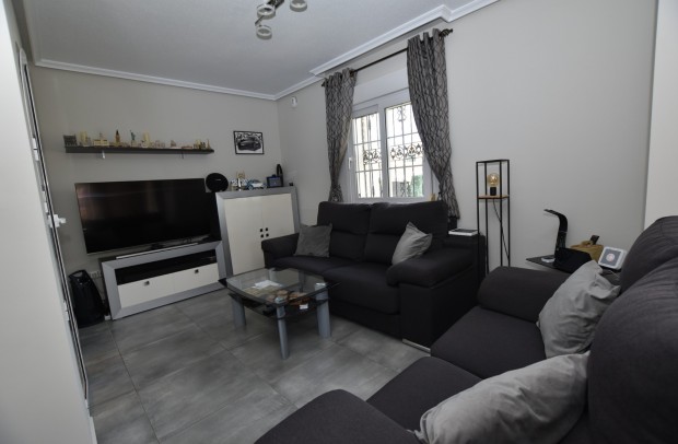 Resale - Villa Detached - Orihuela Costa - Los Dolses