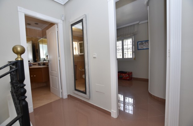 Resale - Villa Detached - Orihuela Costa - Los Dolses