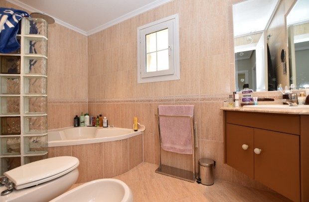 Resale - Villa Detached - Orihuela Costa - Los Dolses