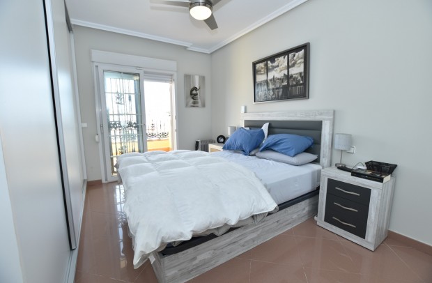 Resale - Villa Detached - Orihuela Costa - Los Dolses