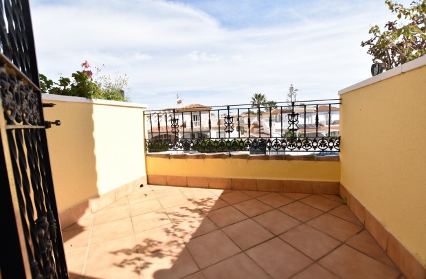 Resale - Villa Detached - Orihuela Costa - Los Dolses