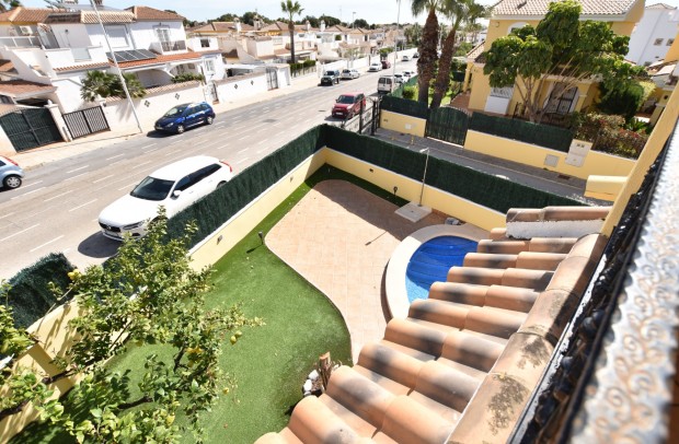 Resale - Villa Detached - Orihuela Costa - Los Dolses