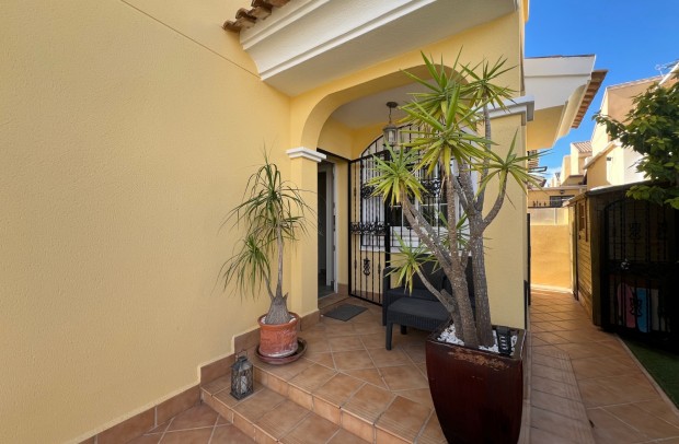 Resale - Villa Detached - Orihuela Costa - Los Dolses