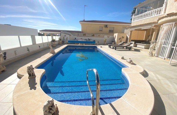Revente - Villa Detached - Ciudad Quesada