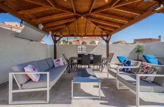 Revente - Villa Detached - Ciudad Quesada