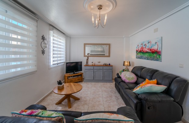 Revente - Villa Detached - Ciudad Quesada