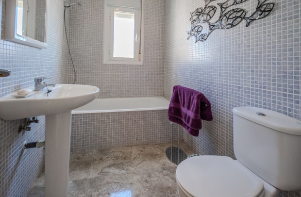 Revente - Villa Detached - Ciudad Quesada