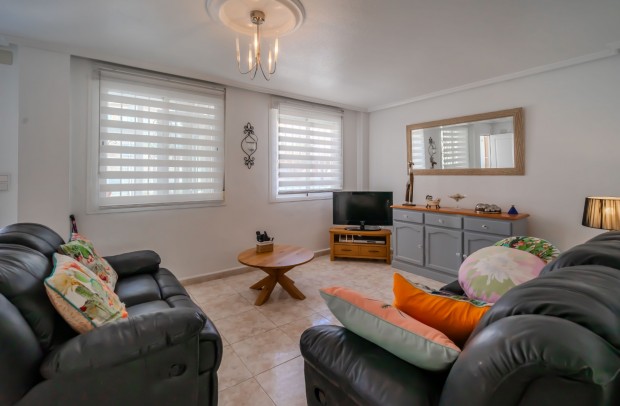 Revente - Villa Detached - Ciudad Quesada