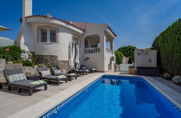 Resale - Villa Detached - Ciudad Quesada - La Marquesa Golf