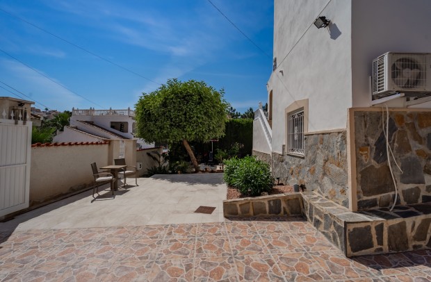 Resale - Villa Detached - Ciudad Quesada - La Marquesa Golf