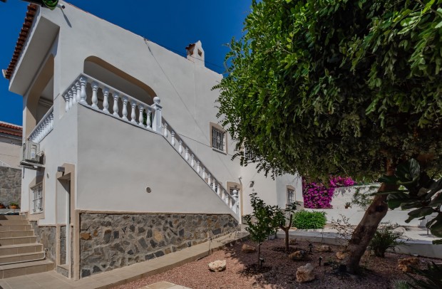 Resale - Villa Detached - Ciudad Quesada - La Marquesa Golf