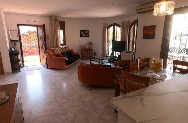 Revente - Villa Detached - Algorfa - La Finca Golf Resort