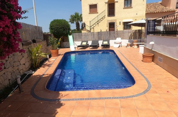Revente - Villa Detached - Algorfa - La Finca Golf Resort